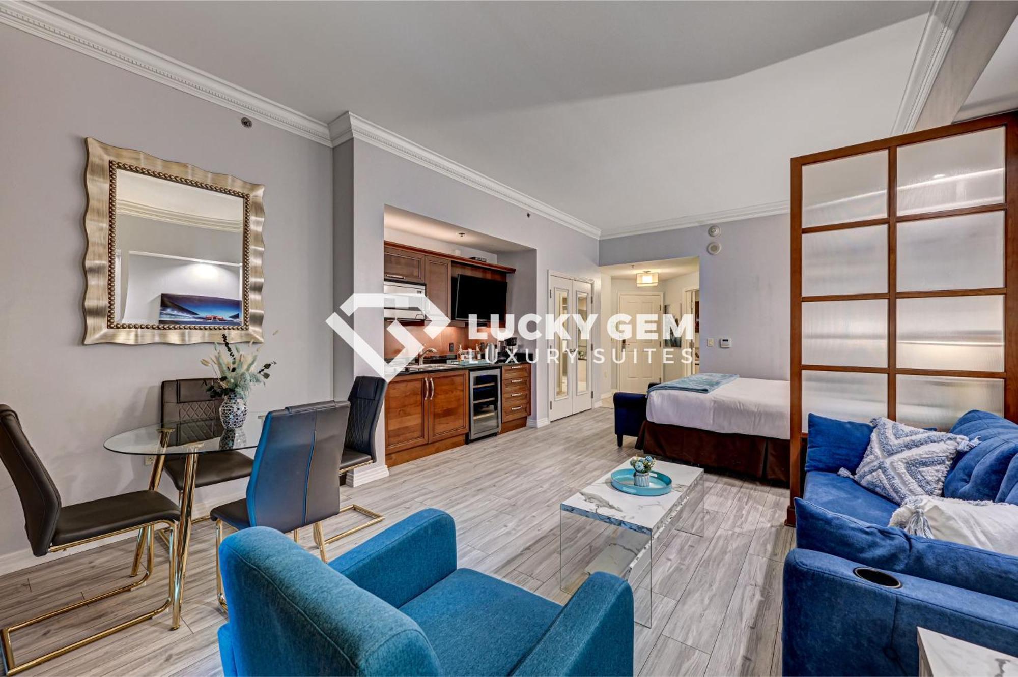 לאס וגאס Lucky Gem Penthouse & Luxury Suites At Signature Resort, Balcony Strip View 3505 מראה חיצוני תמונה